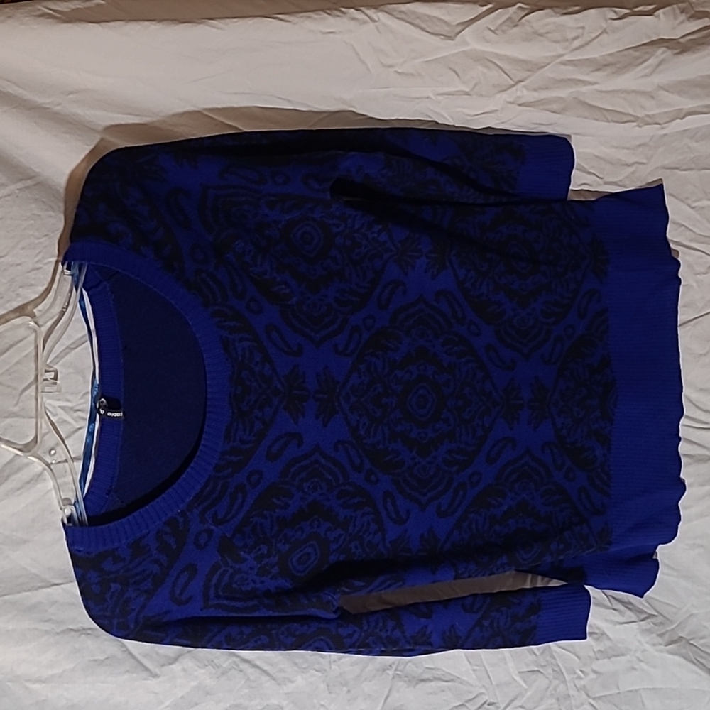 Cable and Gauge Royal Blue sweater
